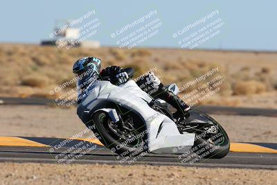 media/Feb-04-2024-SoCal Trackdays (Sun) [[91d6515b1d]]/10-Turn 16 (145pm)/